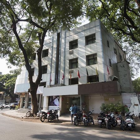 Oyo 6429 Hotel Pearl プネ エクステリア 写真
